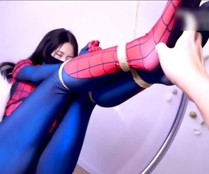 Spiderwoman Kittle